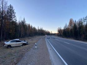 Тяжелые травмы получил водитель автомобиля в результате ДТП в Якутии