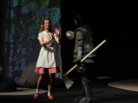 Русский драмтеатр напомнил якутянам о льготных билетах на спектакли