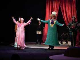 Русский драмтеатр напомнил якутянам о льготных билетах на спектакли