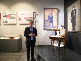 Музей Победы пригласил якутян на онлайн-программу ко Дню учителя