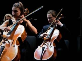 Филармония Якутии организовала концерт в поддержку мобилизованных граждан