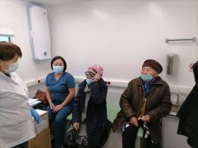 Более 20 пациентов прооперировали мобильные бригады офтальмологов в Алданском районе