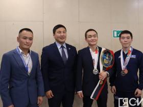 В Якутске чествовали победителя и бронзового призёра чемпионата России по боксу