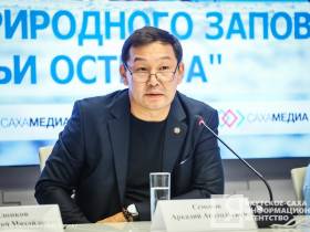 Исследование белых медведей на территории якутского заповедника проведут учёные