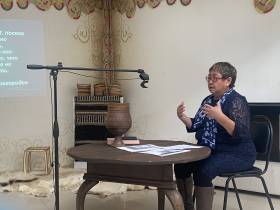 В Литературном музее почтили память народного художника Якутии Михаила Носова