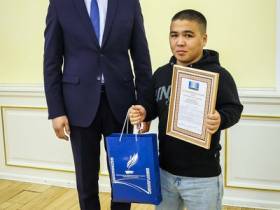 В Якутске чествовали спортсменов по итогам спартакиады сильнейших и паралимпийских Летних игр