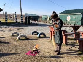 Артисты из Якутии выступили перед мобилизованными земляками в Хабаровском крае