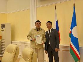 Бойцов студотрядов наградили за помощь в ликвидации последствий паводка в Верхоянском районе