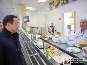 Айсен Николаев встретился в Приморском крае с мобилизованными якутянами