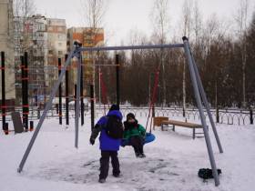 По программе «1000 дворов на Дальнем Востоке» в Нерюнгри благоустроили двор