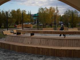 В селе Майя открыли площадь «Майа сайына», обновленную на средства компании АЛРОСА