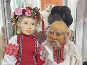 В Якутске открылась выставка авторских кукол народов России