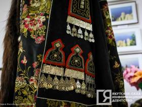 Якутия подарит комплект традиционной одежды Российскому этнографическому музею