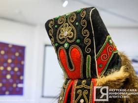 Якутия подарит комплект традиционной одежды Российскому этнографическому музею
