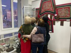 Выставку работ народного и декоративно-прикладного искусства открыли в Якутске