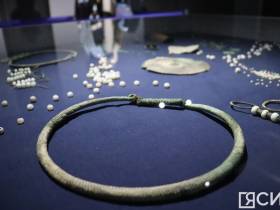 Единство традиций и инноваций. В Якутске открылись выставки декады олонхо