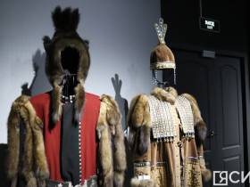 Единство традиций и инноваций. В Якутске открылись выставки декады олонхо