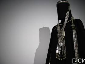 Единство традиций и инноваций. В Якутске открылись выставки декады олонхо