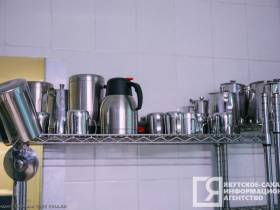 Еда высокого полета: как устроен цех бортового питания в аэропорту Якутска