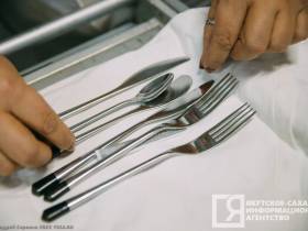 Еда высокого полета: как устроен цех бортового питания в аэропорту Якутска