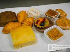 Еда высокого полета: как устроен цех бортового питания в аэропорту Якутска