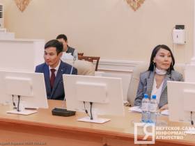 Спектакли, живое исполнение и стипендии олонхосутам. В Якутии пройдёт декада Олонхо