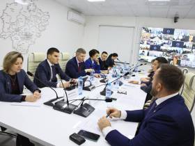 Министр экономического развития России встретился с бизнес-сообществом Якутии