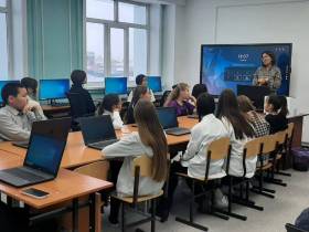 Эксперты в области информационных технологий провели «Урок цифры» в Якутске