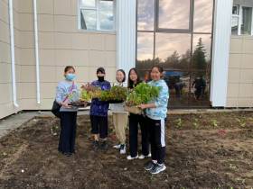 Ирина Петухова: «Ежегодно три выпускника Соттинской школы выбирают агровуз»