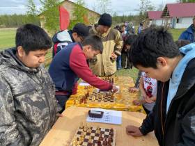 Ирина Петухова: «Ежегодно три выпускника Соттинской школы выбирают агровуз»