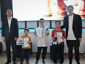Победителями шахматной олимпиады стали ученики Якутской классической гимназии