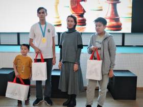 Победителями шахматной олимпиады стали ученики Якутской классической гимназии