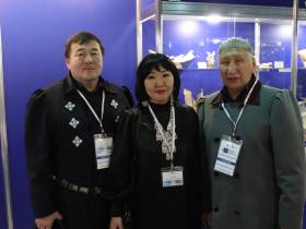 «Сказ на бивне мамонта». Якутские мастера представили работы на фестивале косторезного искусства