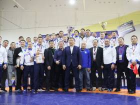 Дмитрий Тихонов: «Мас-рестлеры и хапсагаисты Мегино-Кангалсского улуса подарили праздник землякам»