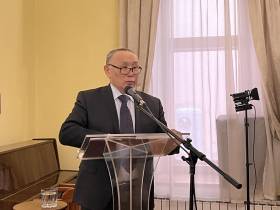 В Якутске почтили память заслуженного тренера республики Константина Постникова