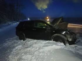 В Якутии в результате ДТП сгорел грузовик