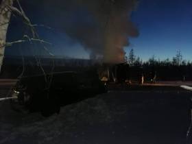 В Якутии в результате ДТП сгорел грузовик