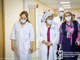 Вице-премьер Якутии встретилась с участниками СВО, проходящими реабилитацию