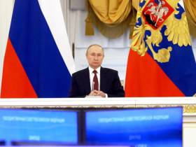 Глава Якутии: «Молодежная политика нацелена на укрепление патриотизма и исторической памяти»