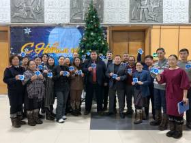 Мастера из Верхоянского района Якутии изготовили тёплые вещи для участников спецоперации