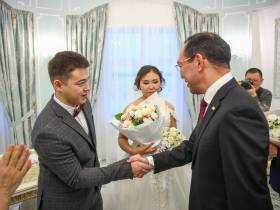 В Намцах открыли Дворец культуры и духовного развития. Фото и видео