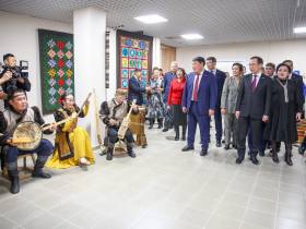 В Намцах открыли Дворец культуры и духовного развития. Фото и видео