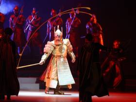 С чистого листа, сохраняя традиции: как создавалась опера-олонхо «Ньургун Боотур»