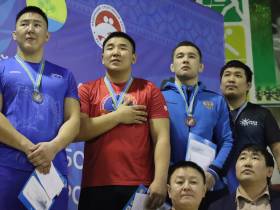 В Чурапче стали известны имена победителей чемпионата Якутии по вольной борьбе