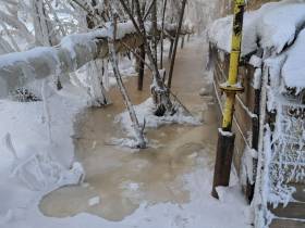 В Якутске сразу несколько домов затопило канализацией