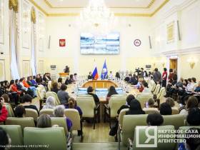 Повышение зарплат и современные детские сады: новую концепцию дошкольного образования примут в Якутии