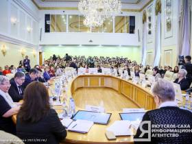 Повышение зарплат и современные детские сады: новую концепцию дошкольного образования примут в Якутии