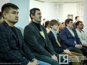С участием гроссмейстеров стартовал Кубок главы Якутии по шахматам