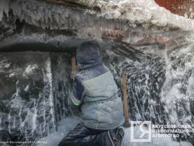 Фото и видео: как проходит выморозка судов в Якутии