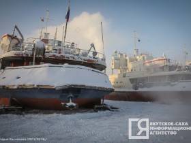 Фото и видео: как проходит выморозка судов в Якутии